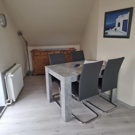 Ferienwohnungen Oeker - Whg 2 - Familiengerechte Fewo Mit 2 Sz, Nur Wenige Gehminuten Zum Hauptstrand Грёмиц Экстерьер фото